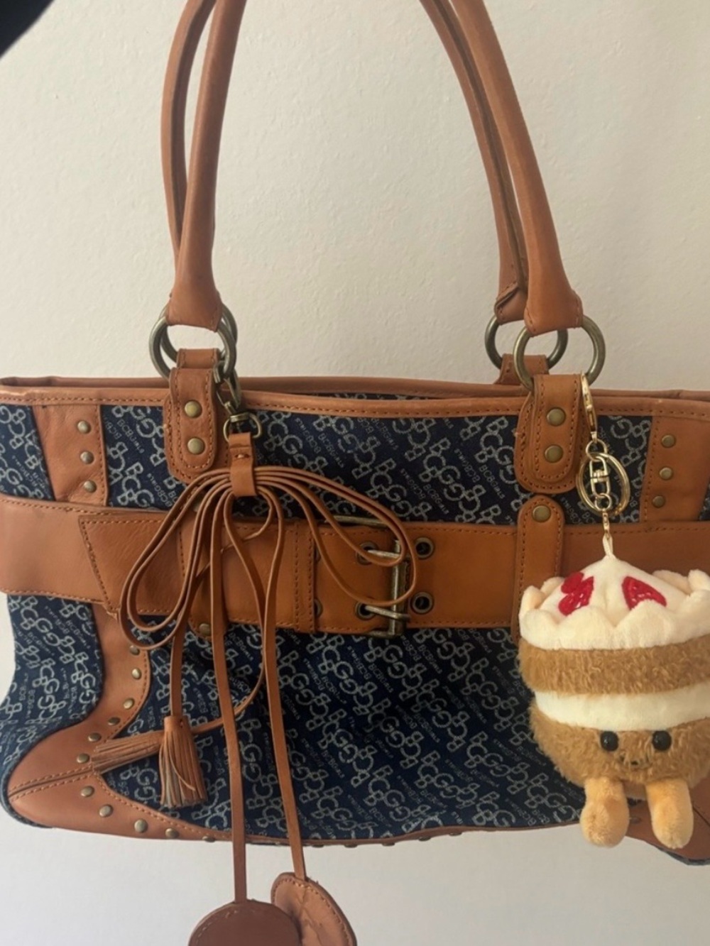 Bcbg girls shoulder bag